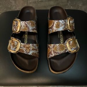 Birkenstock sandals  leather size 9. Like new